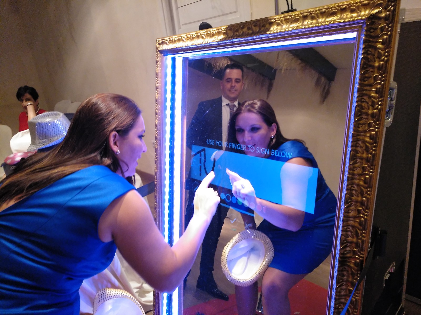 Solydeas-espejo-magico-party-bodas-fondo